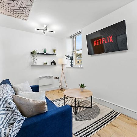 30 Percent Off! Lovely Yorkshire Duplex - Sleeps 6 - Netflix Дьюсбері Екстер'єр фото